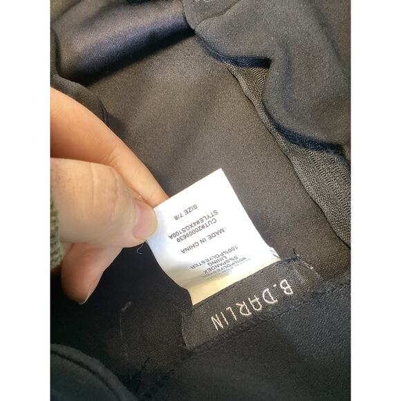 B. Darlin Black Off-the-Shoulder Scalloped Neckline Bodycon Dress - Size 7/8 - Picture 5 of 5